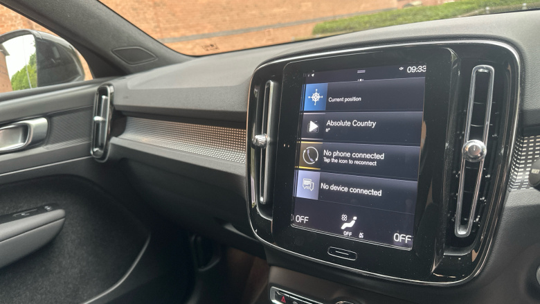 Volvo Xc40 1.5 T3 [163] R DESIGN 5dr Petrol Estate